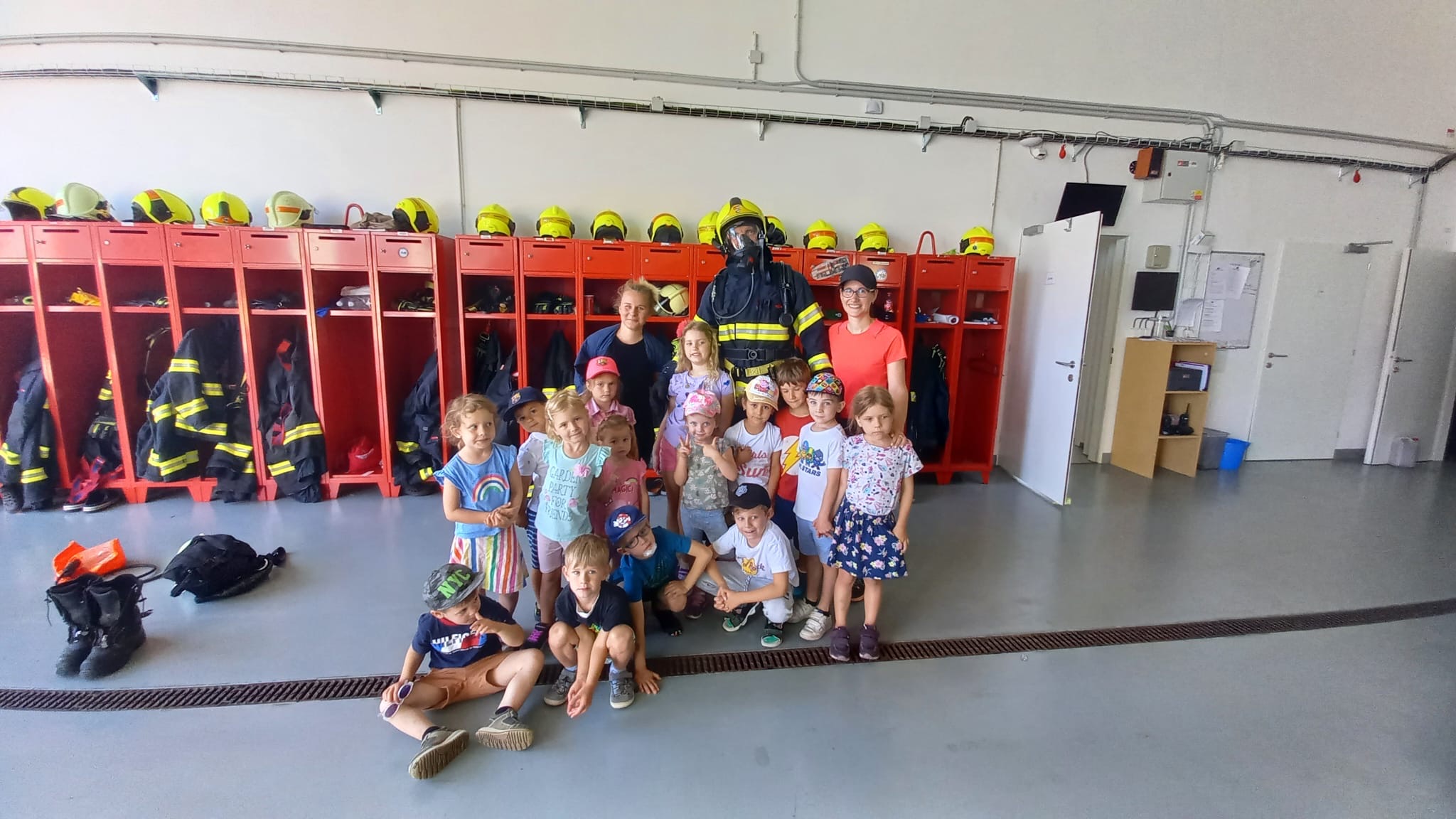 71056d1f-aa77-4a9d-9fa5-c7efc440167c