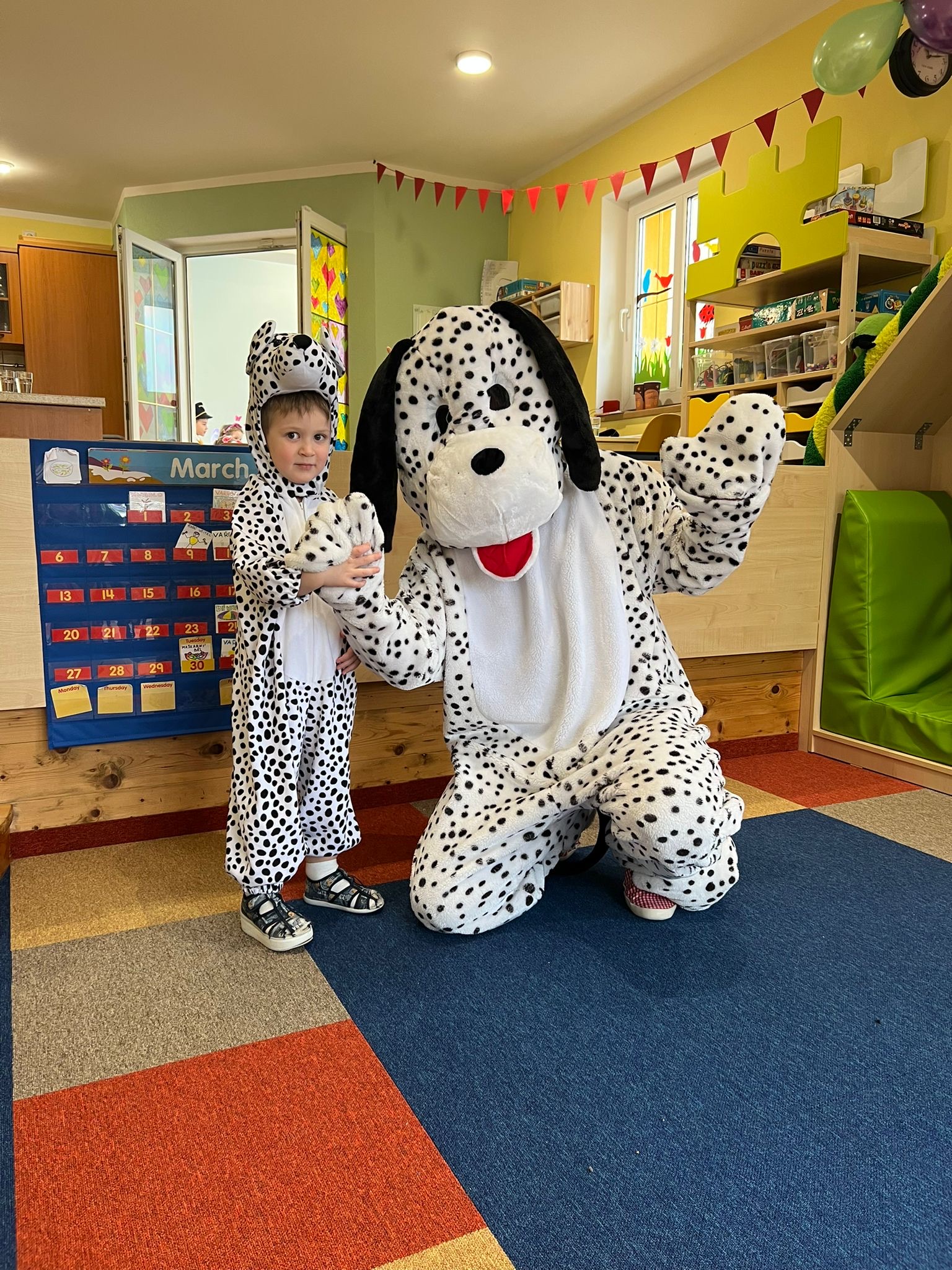 e8e66750-ce62-4085-b129-e6234459ca65